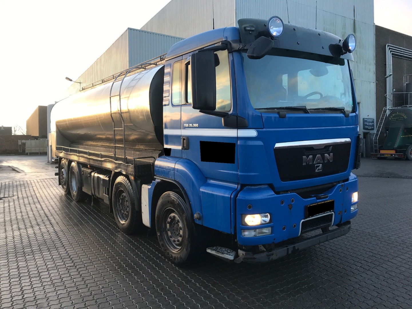 MAN TGS 35.360 m. 21.700L rustfri tank